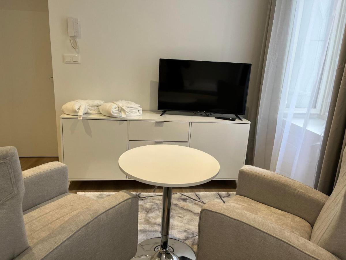 Suite Privee Riquet-Wifi-Velo Castelnaudary Exterior photo
